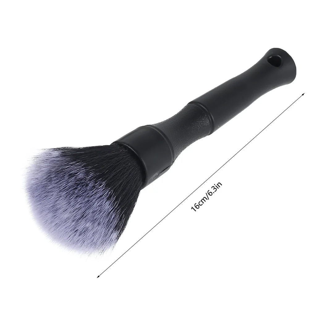 Acid-Resistant Detailing Brush – Tough on Dirt, Gentle on Surfaces!