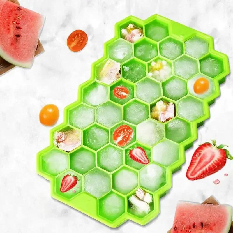 148-Cavity Honeycomb Ice Cube Tray – Chill More, Refill Less