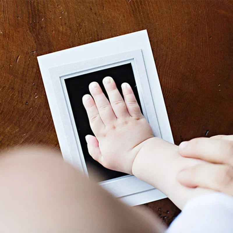 Inkless Baby Handprint & Footprint Kit - Clickilix