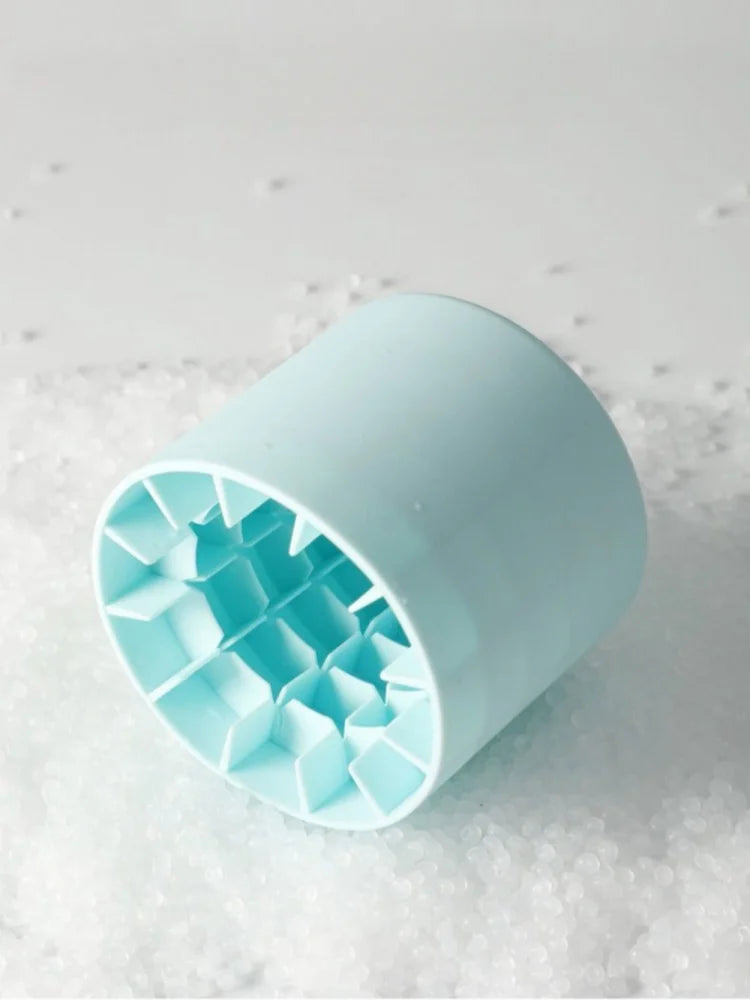 Mini Silicone Ice Cube Mold & Storage Bucket