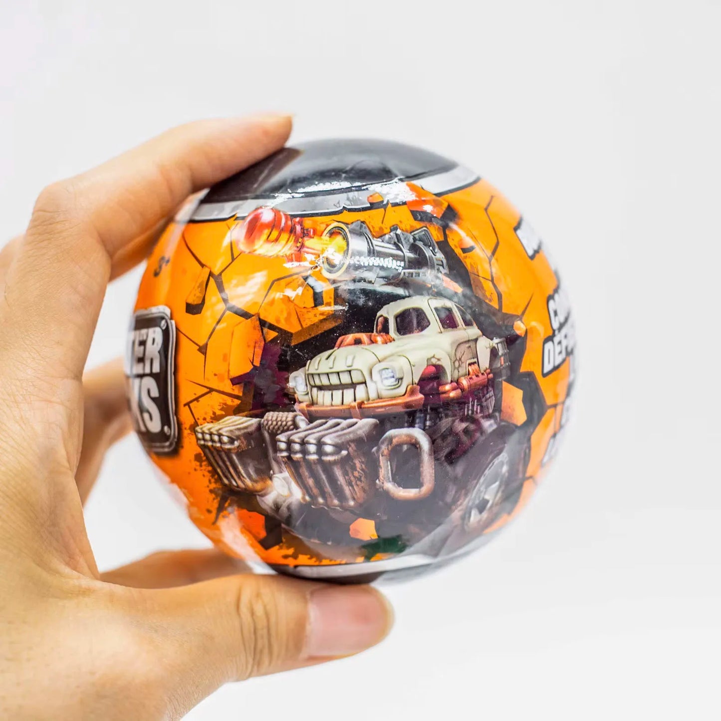 Mini Brands Surprise Ball – Tiny Shopping Fun