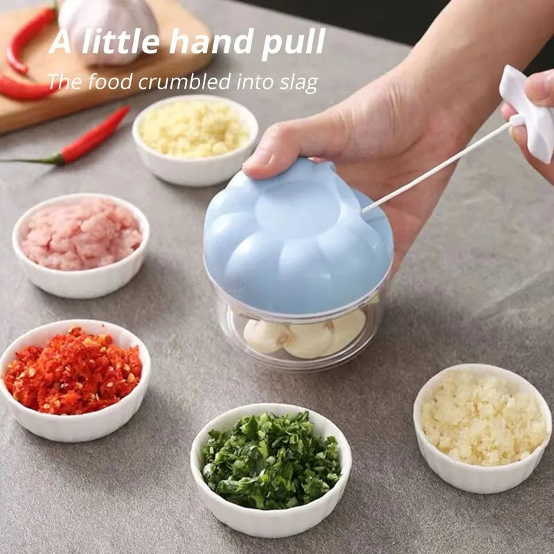 Manual Garlic Masher – Quick Flavor at Your Fingertips!