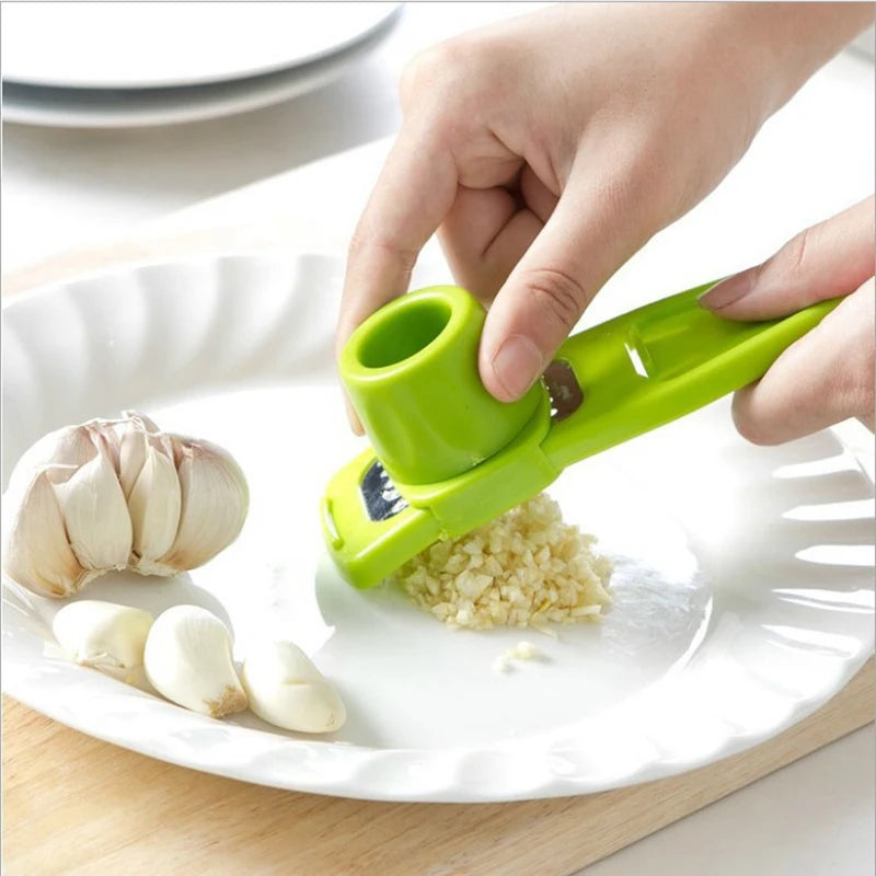 Mini Manual Garlic Grinder – Creative Kitchen Gadget