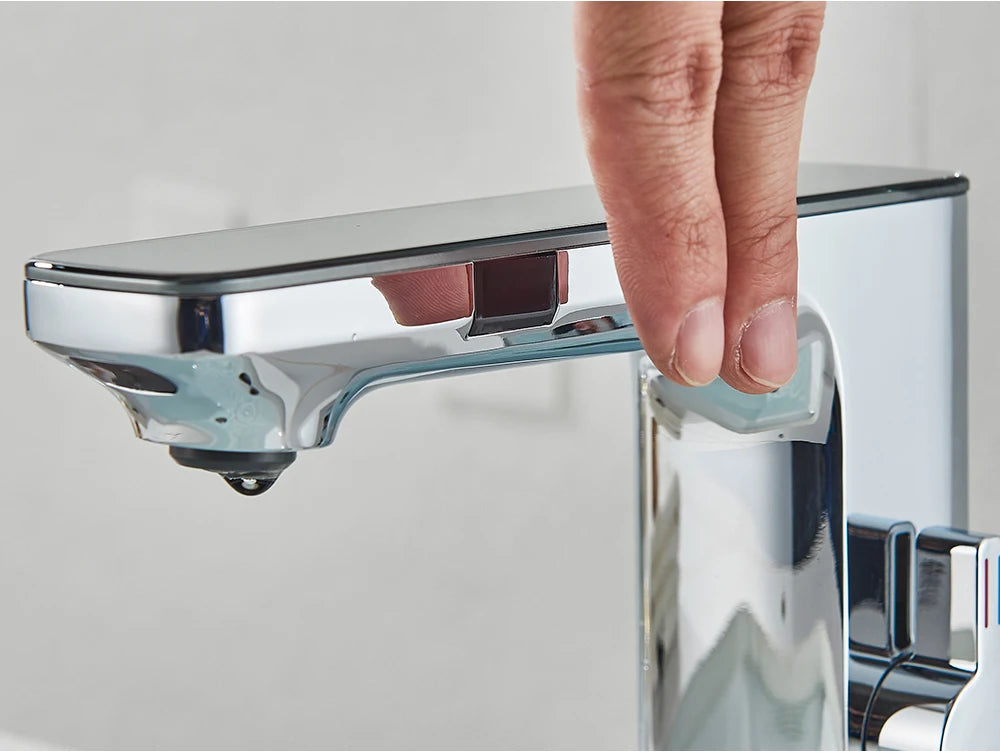 Smart Touchless Basin Faucet with Digital Display