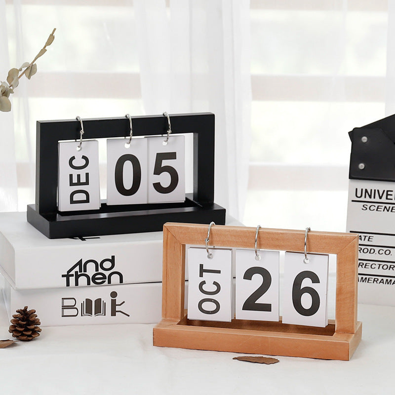 Creative DIY Wooden Flip Desk Calendar Countdown