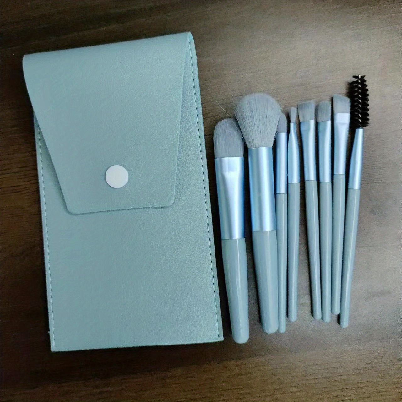 8pcs Soft Makeup Brush Set with Bag