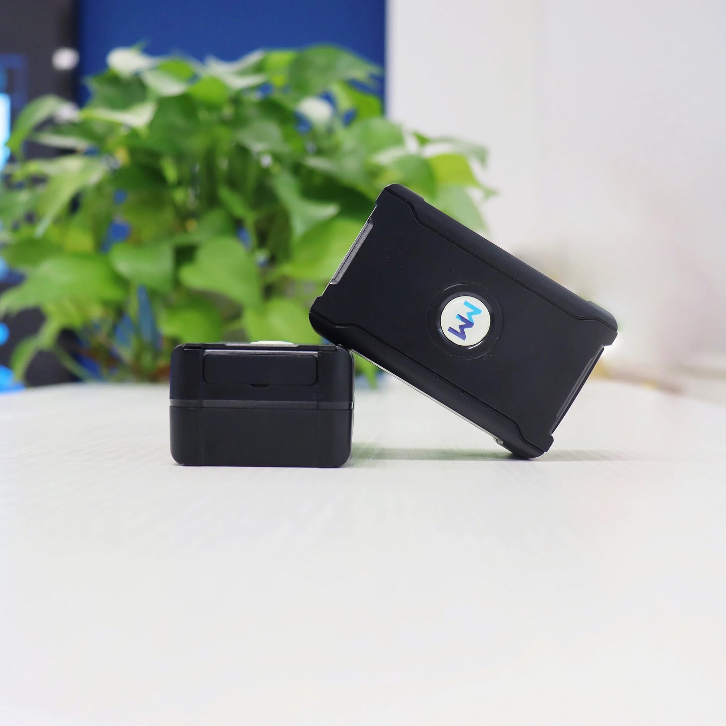 Protect your assets with this 5m accuracy GPS tracker!