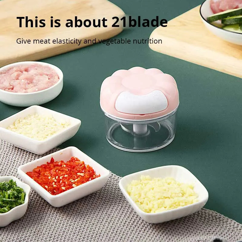 Manual Garlic Masher – Quick Flavor at Your Fingertips!