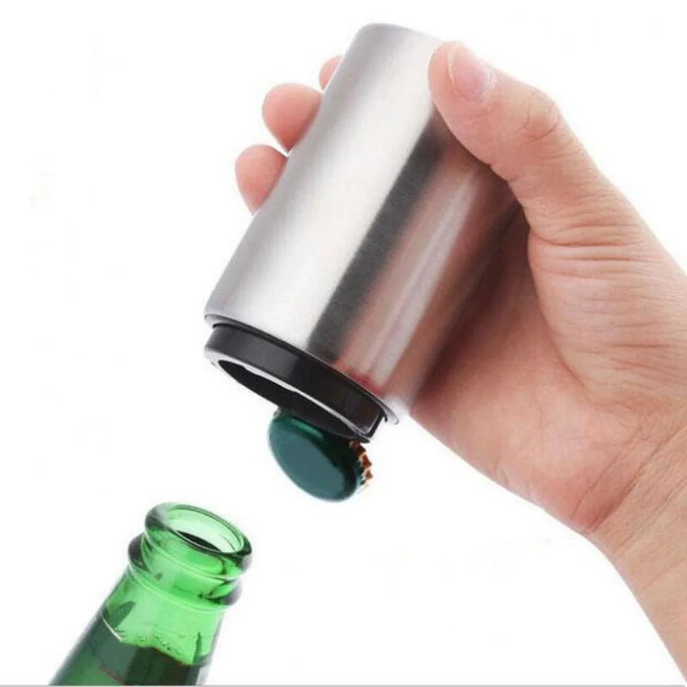 JJYY Black Poker Card Bottle Opener – Stylish & Functional Bar Tool