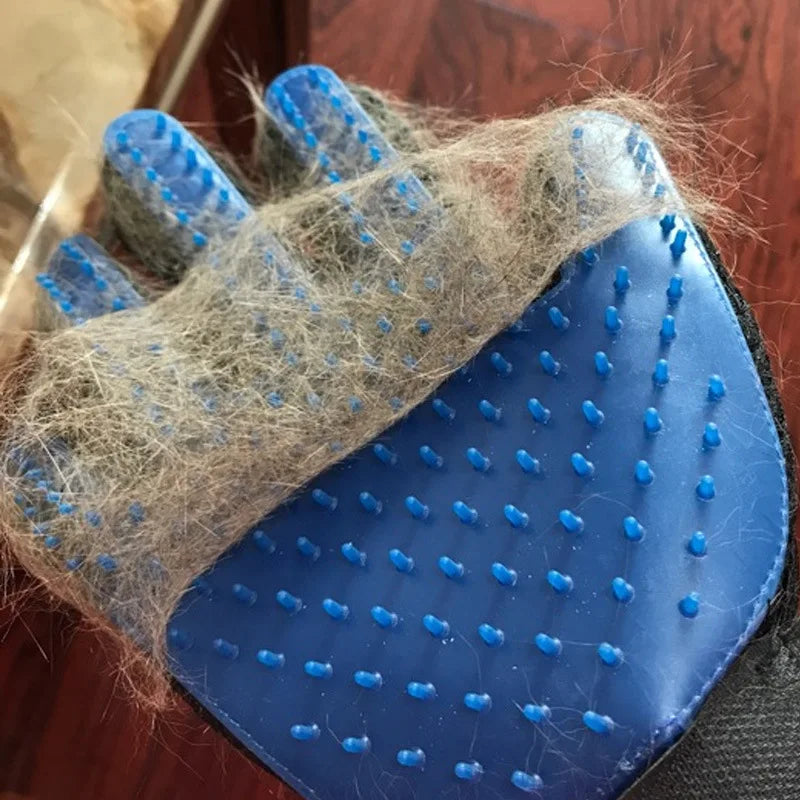 PetGroom Magic Glove – Groom, Massage & De-Shed in One!