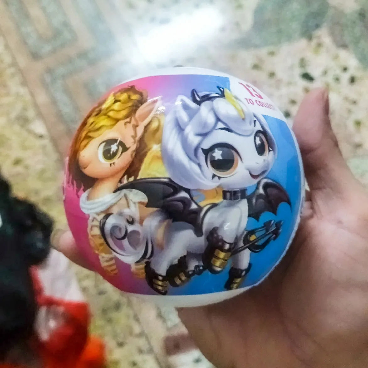 Mini Brands Surprise Ball – Tiny Shopping Fun