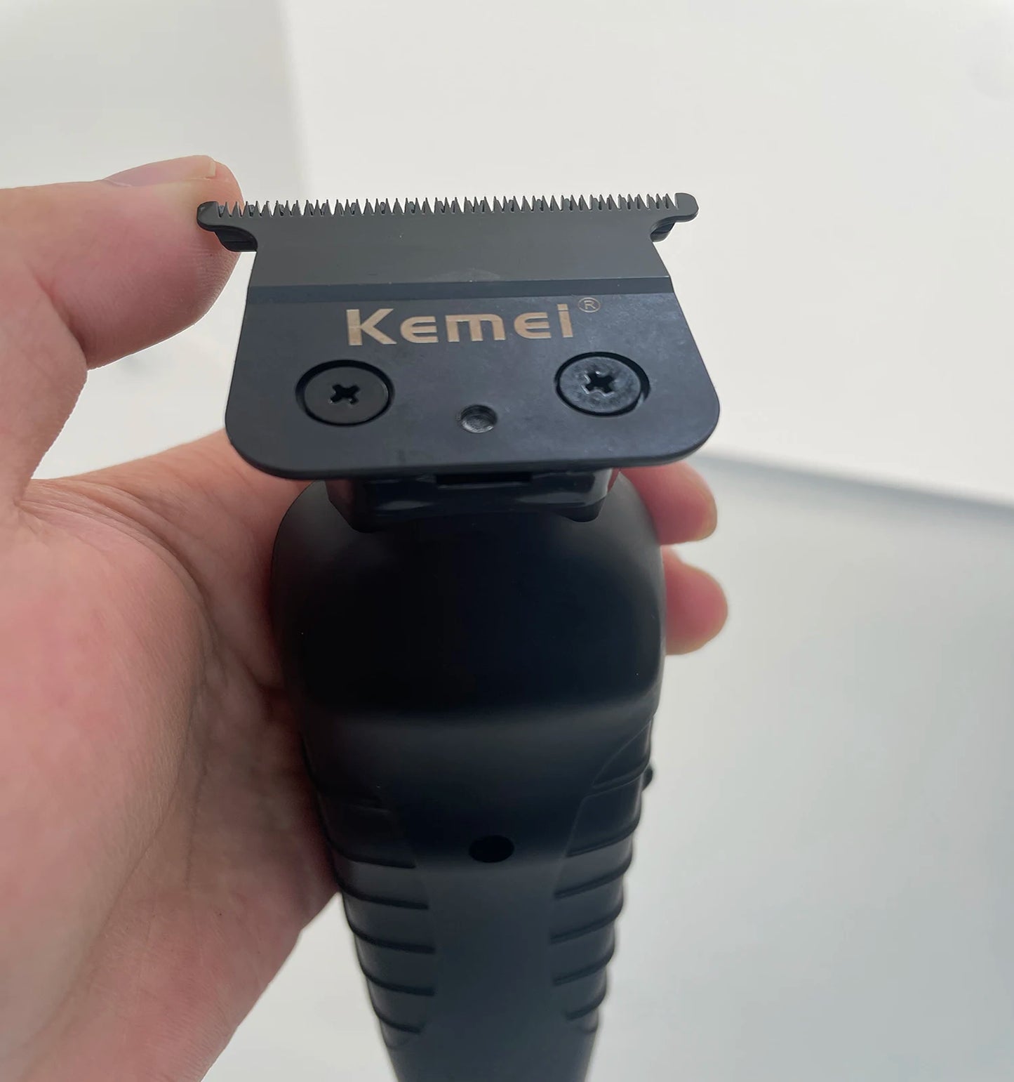 Kemei 2299 Cordless Zero-Gap Hair Trimmer