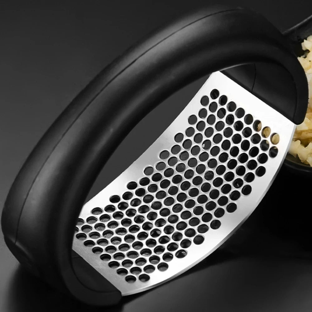 Stainless Steel Garlic Press – Effortless Mincing Tool