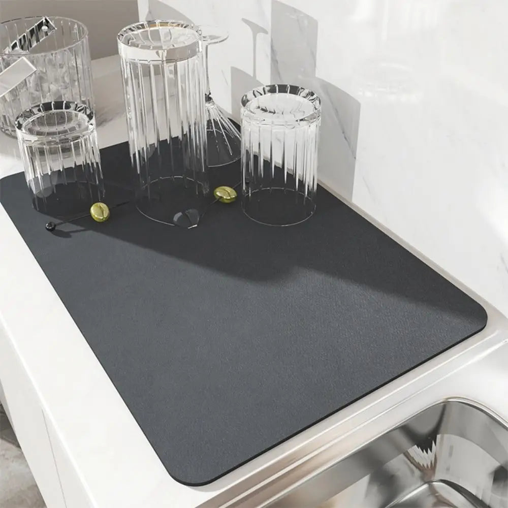 Soft Diatomite Quick-Dry Kitchen Mat – Absorbent & Stylish!