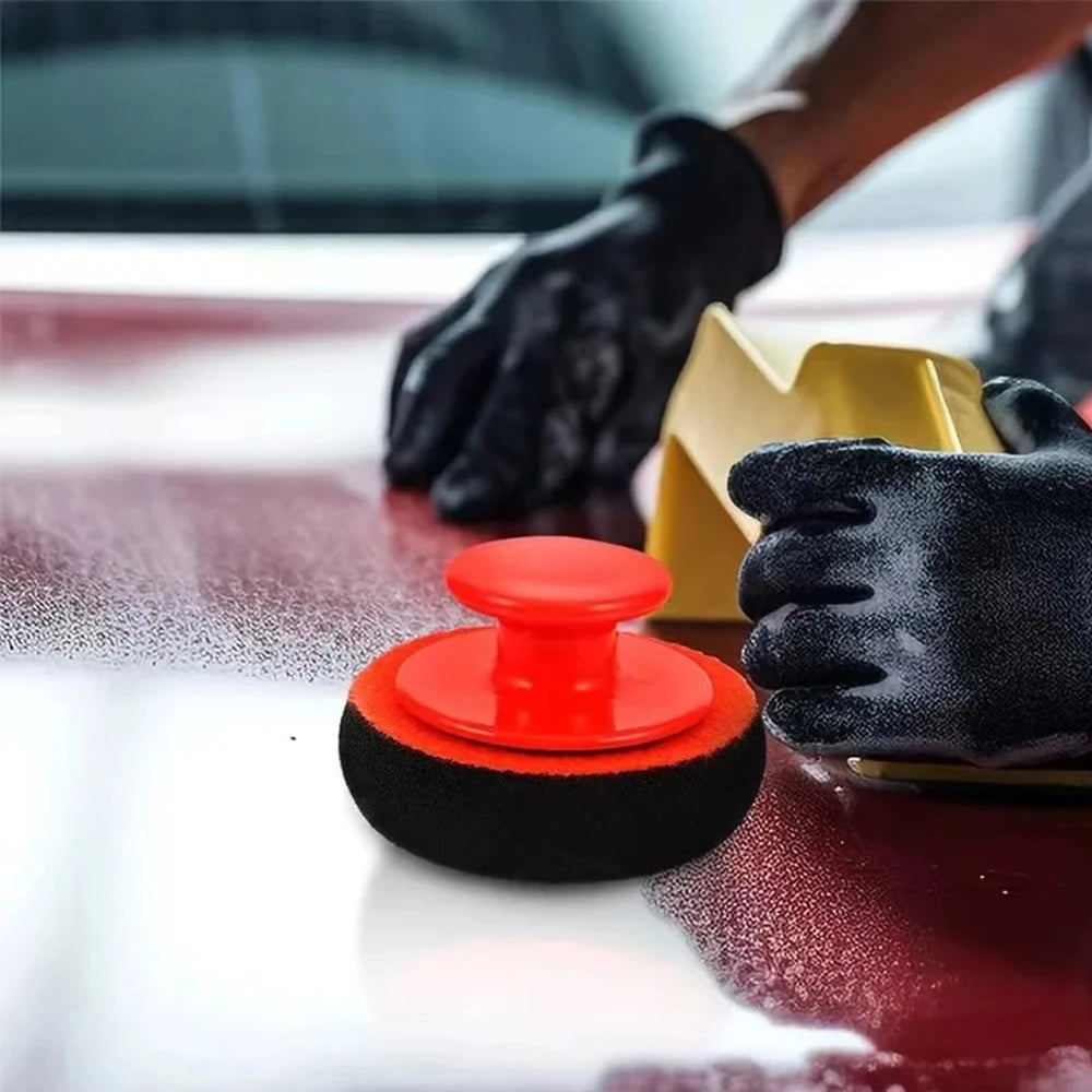 Restore crystal clarity with this car glass cleaning kit!