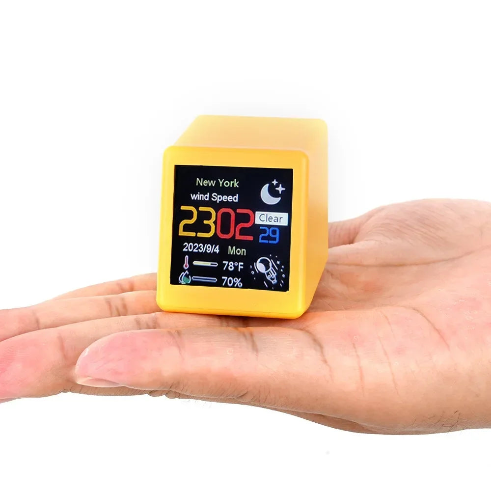 Smart WiFi Weather Clock with Bitcoin Monitor