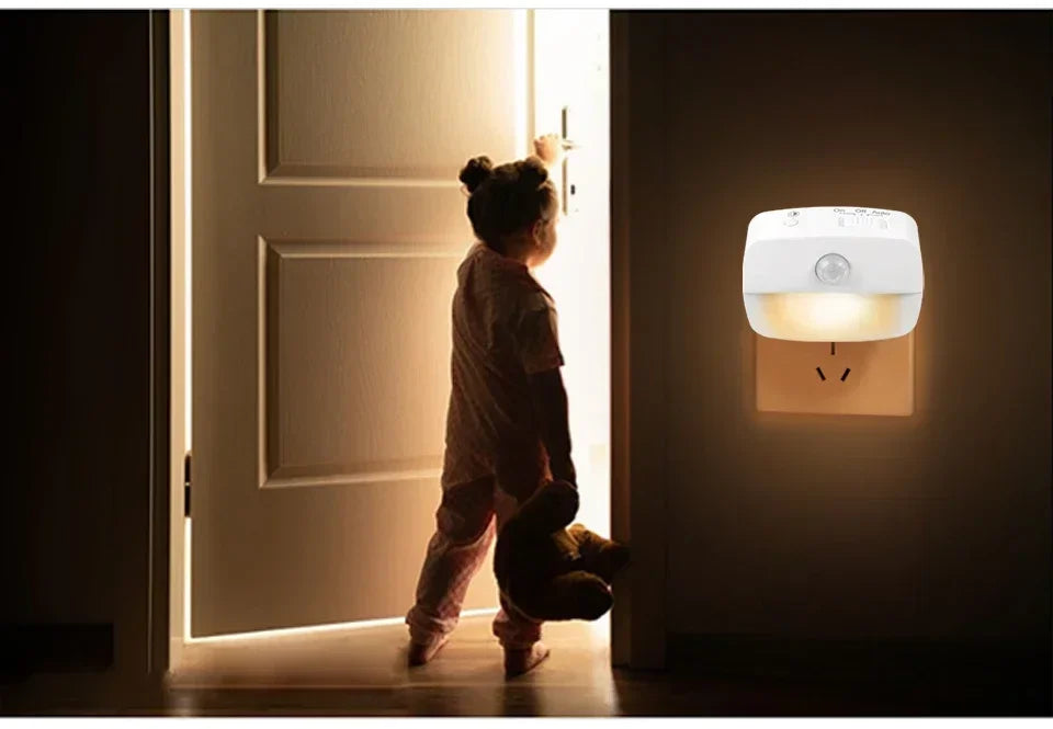 Plug-In LED Motion Sensor Night Light EU