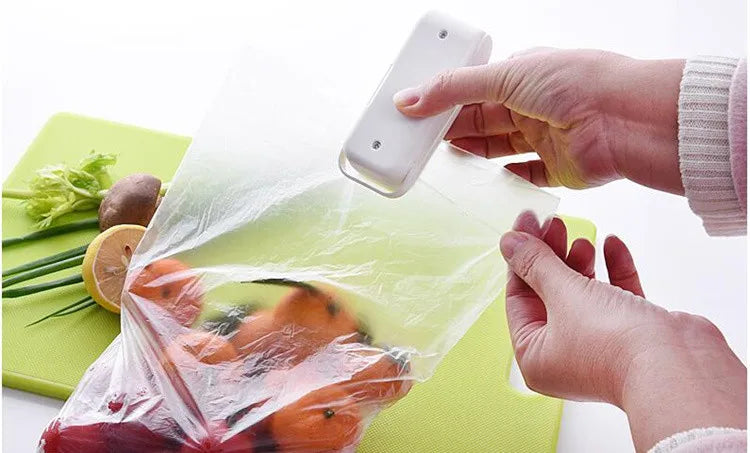 Mini Heat Bag Sealer – Portable Food Packaging Machine