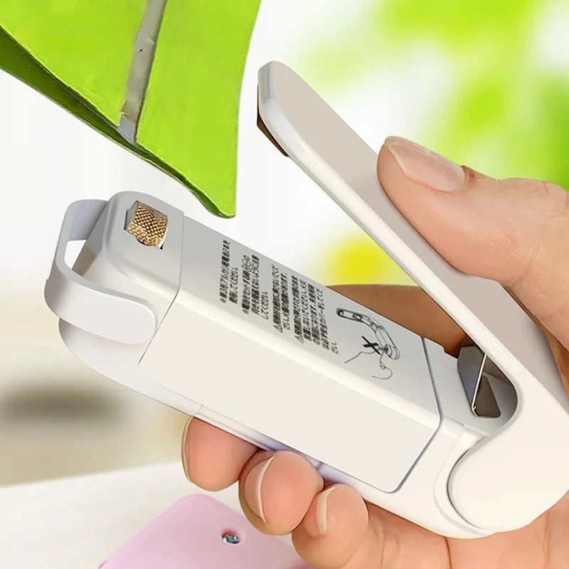 Mini Heat Bag Sealer – Portable Food Packaging Machine