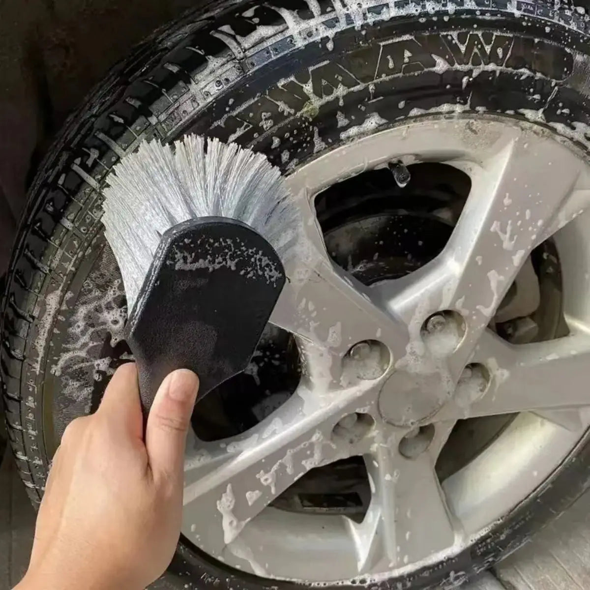 Car Wheel & Rim Cleaning Brush Set