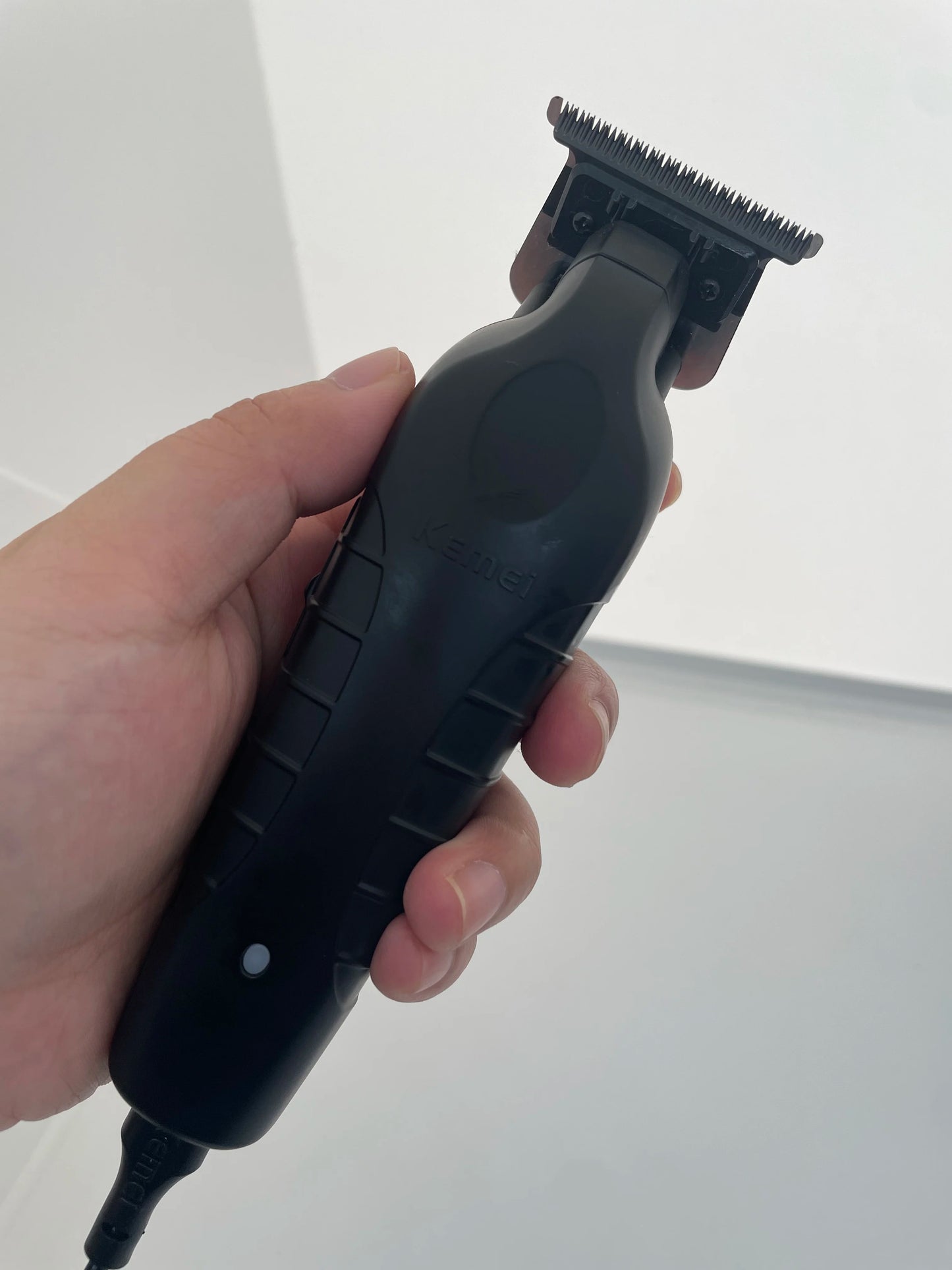 Kemei 2299 Cordless Zero-Gap Hair Trimmer