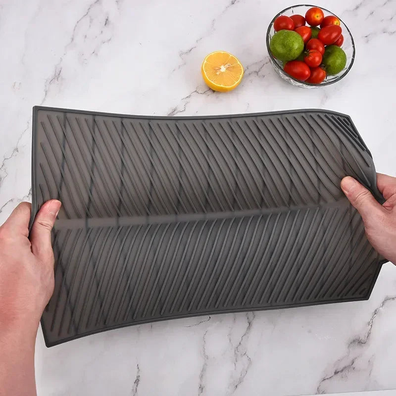 Silicone Anti-Slip Drain Pad for Kitchen Use