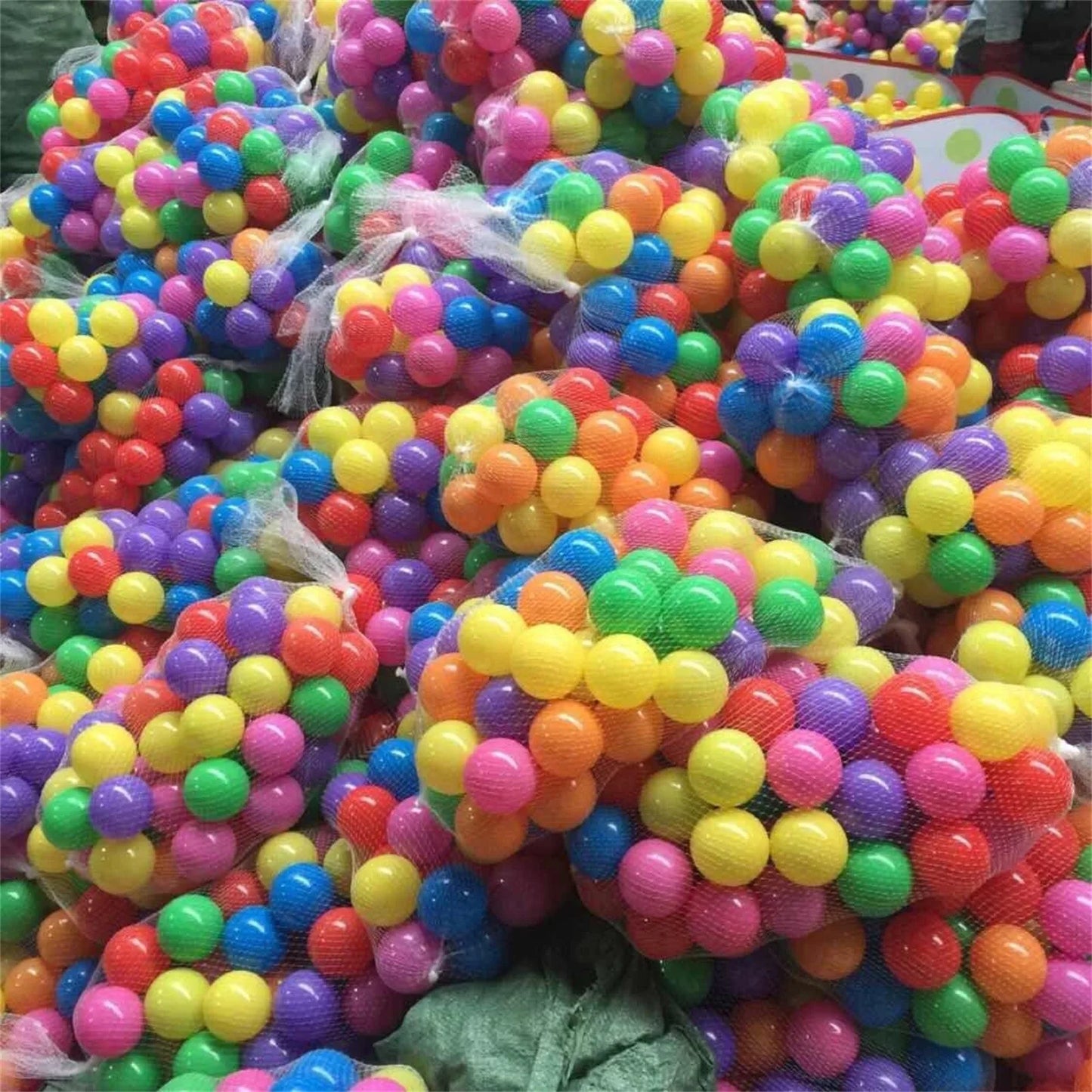 Colorful Soft Water Balls – Outdoor & Pool Fun