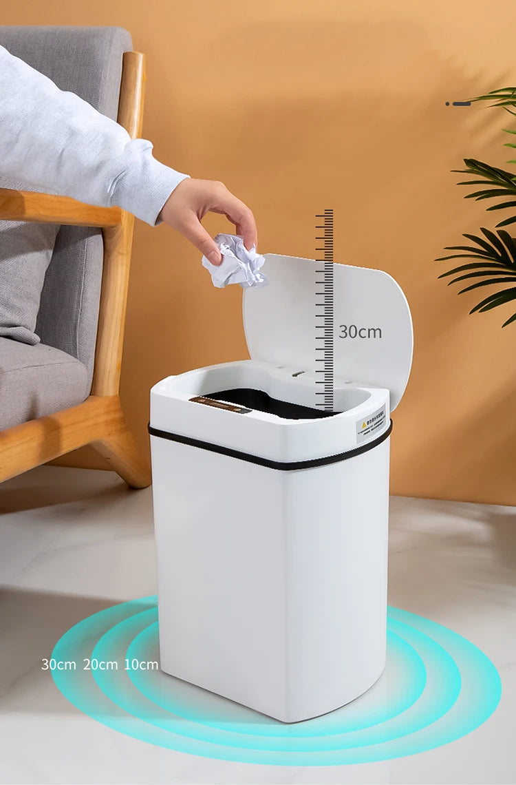 Smart Touchless Trash Can for Home Use