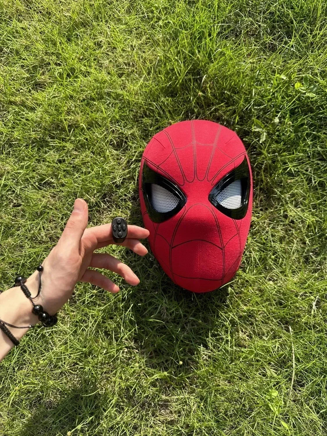 Spiderman Moving Eyes Mask – Remote Control Cosplay Toy