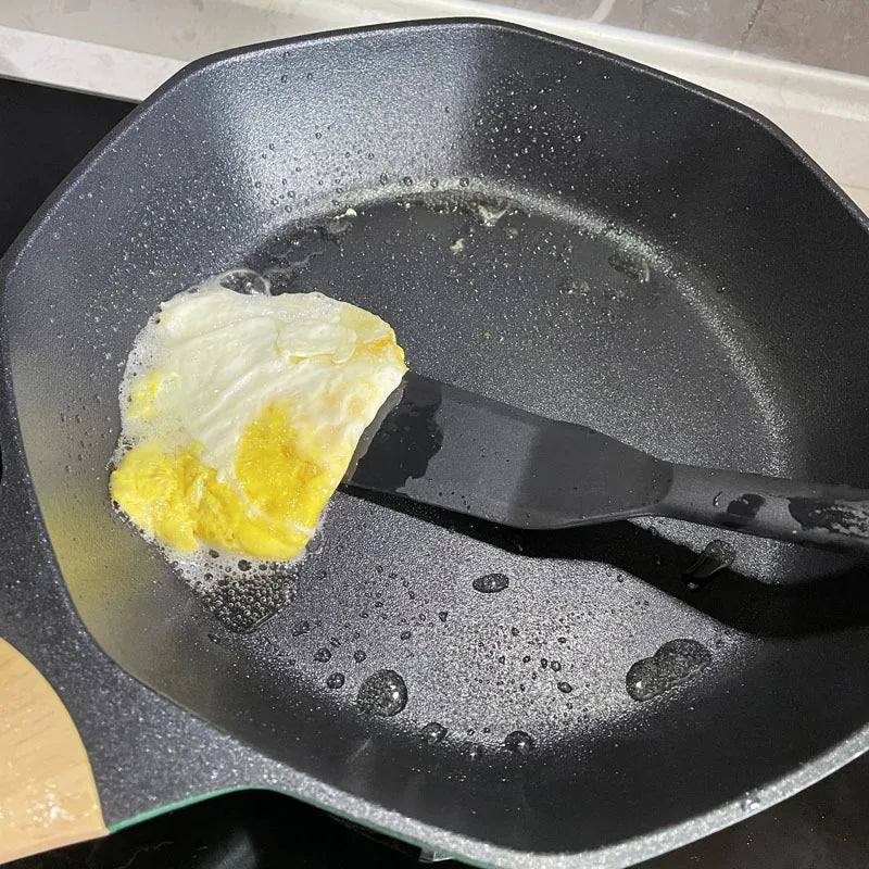 Silicone Frying Shovel – Non-Stick Cooking & Baking Spatula