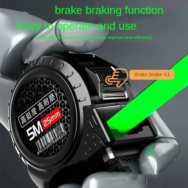 Measure accurately with this fluorescent steel tape!