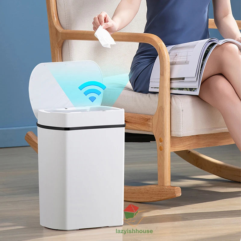 Smart Touchless Trash Can for Home Use