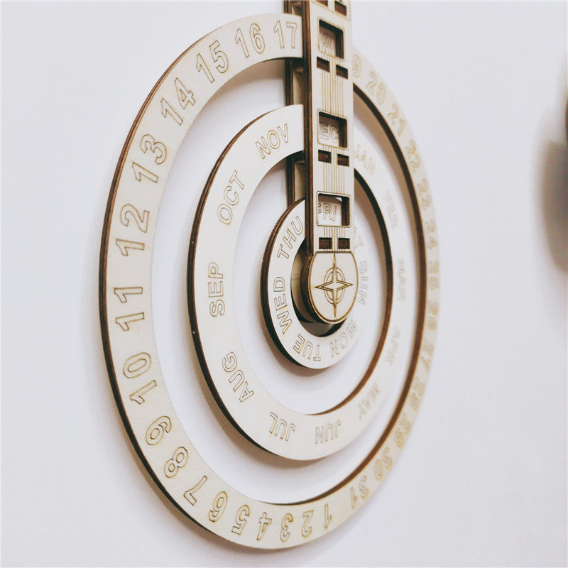 Wooden Round Rotating Wall Calendar Decoration